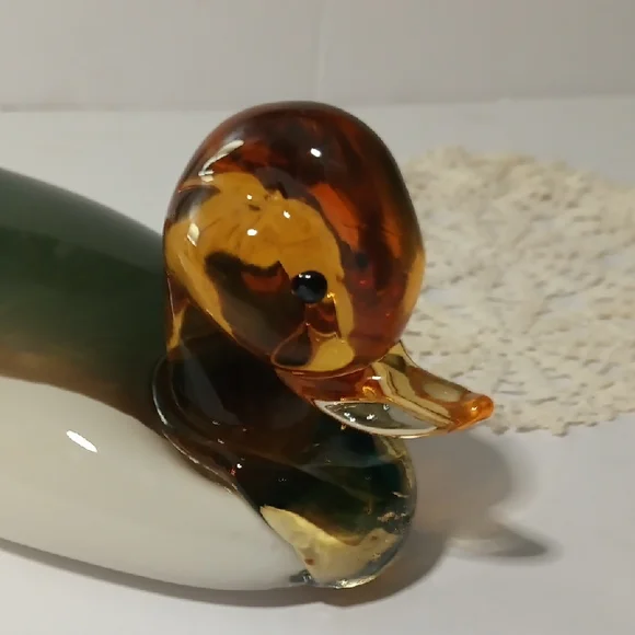 Murano Glass Duck Figurine - Green and Amber - Picture 6 of 13